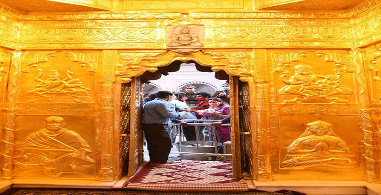 महाशिवरात्रि : स्वर्ण मंडित हुआ काशी विश्वनाथ धाम का गर्भगृह – Dastak Times