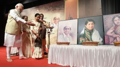 Photo of पुरस्कार से सम्मानित प्रधानमंत्री ने ‘बड़ी बहन’ लता मंगेशकर की यादों को संजोया