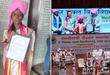 Photo of पिता रातभर जागकर लिखते थे थीसिस, नेत्रहीन बेटी ने PHd पूरी कर ऊंचा किया सिर