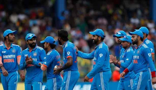 Photo of टीम इंडिया ने तीनों फॉर्मेट में नंबर वन बनकर रचा इतिहास