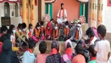 Photo of यूपी में 10 परिवारों के 70 लोगों ने अपनाया हिन्दू धर्म